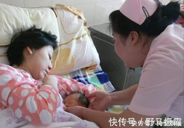 玲玲|产妇“漏奶”打湿衣服,遭孩子嘲笑,宝妈的教育方式值得学习