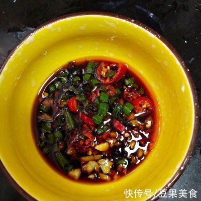 鱿鱼膏|满肚子膏的鱿鱼