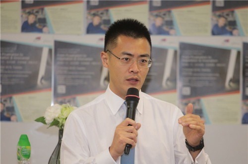 劉鳴煒|“打工仔”上非誠(chéng)勿擾,女嘉賓24盞燈全滅,孟非他是劉鑾雄兒子