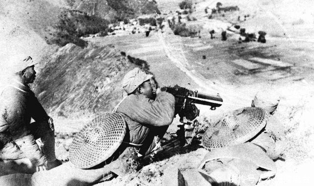 队司令员|抗战中除了打击日寇还要干什么最重要就是清除根据地的铁杆汉奸