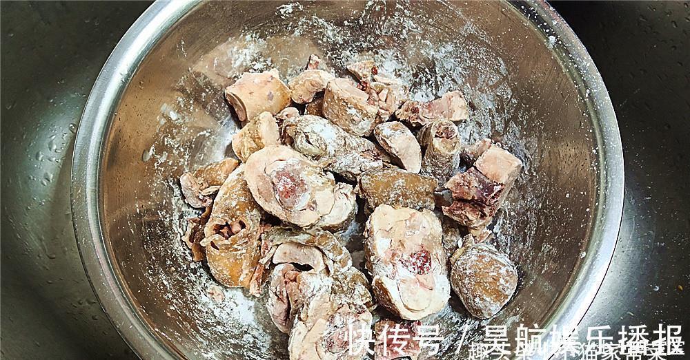小猫|“麻辣香酥鸡”不用去买来吃，自己就可以做，味道不比买来的差