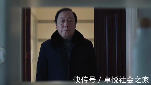 脑梗|63岁老汉突发脑梗离世,医生:晚上“这事”做太多,血管承受不住