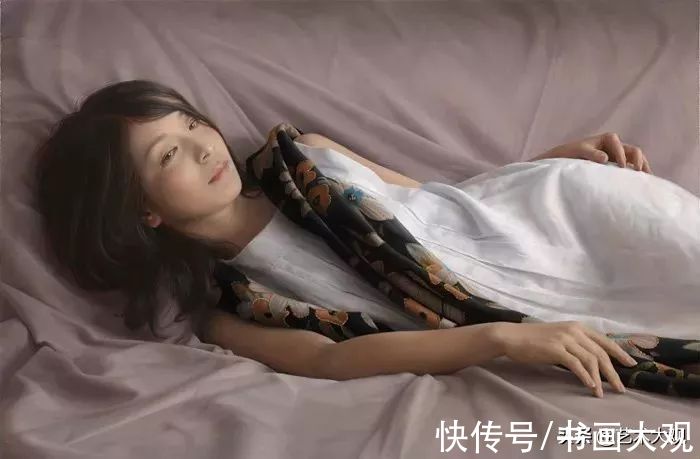 李贵君#日本现代女性肖像绘画——新生代具象画家塩谷亮人物油画作品欣赏