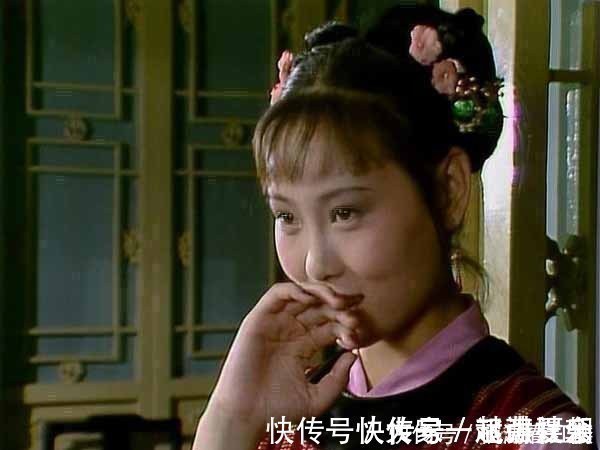 贾府#红楼梦中,有没有察觉到大厦将倾、早做准备最终全身而退的人?