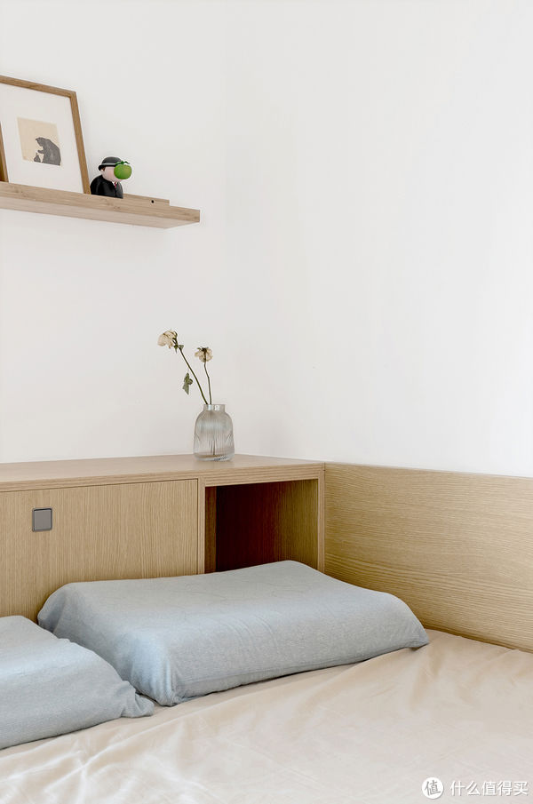 窗洞|改造样板：38平米有两室和多功能餐厅，还有幽静小院和惊艳的收纳