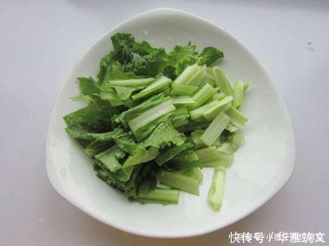 小白菜|老婆坚持晚餐吃“它”,1个月后,瘦了8斤,皮肤也变得白皙水嫩