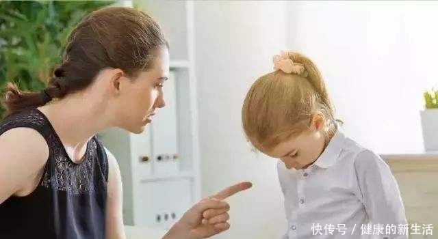 考上|考上大专的儿子,要求每月生活费3000,妈妈的一句话,儿子沉默了