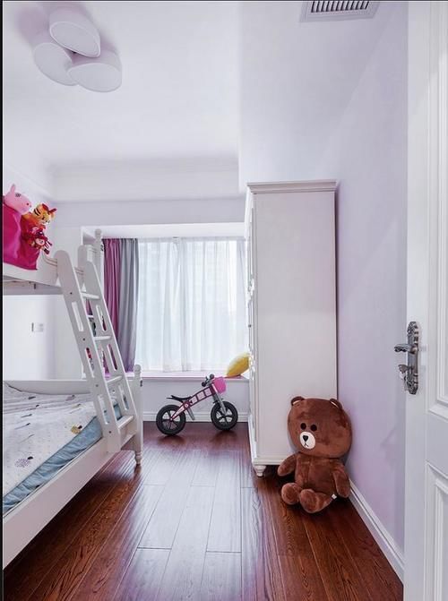 刷新闻|去同事家做客,一进门就被惊艳了,很喜欢这样的客厅装修,漂亮