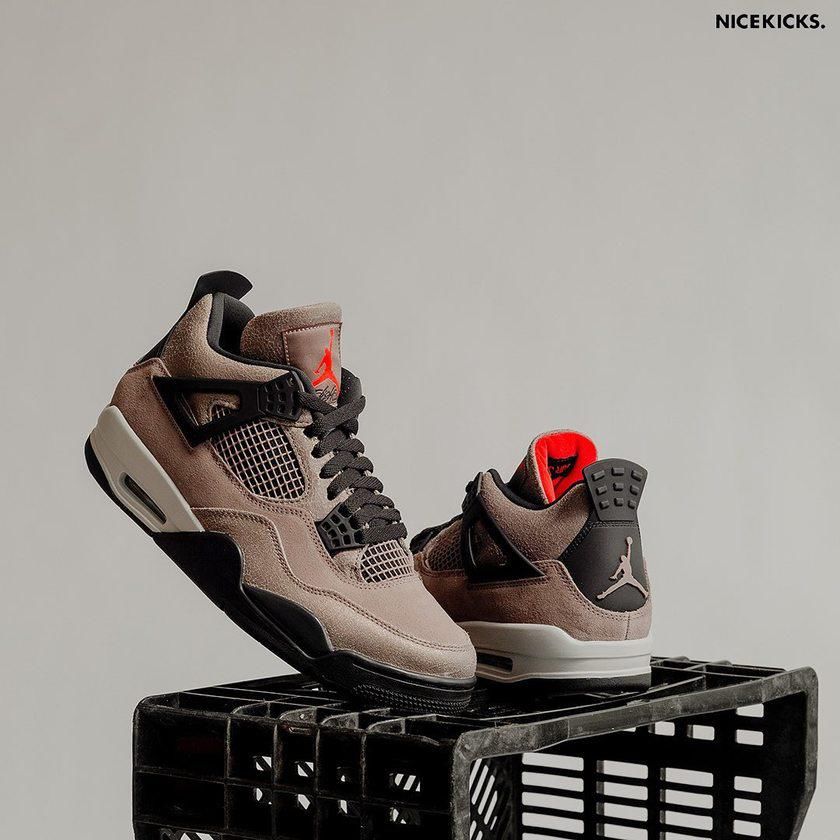 发售预告释出！“小TS” Air Jordan 4 本周亮相！