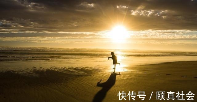 人际交往|孩子如果有这四种特征,长大容易变“暴脾气”,需要及时纠正!