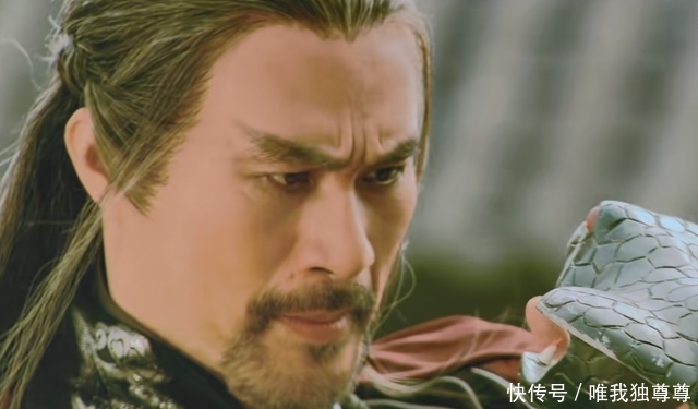  武功|同是丐帮秘传武功，郭靖为何只用降龙而不打狗？黄蓉早已说明原因