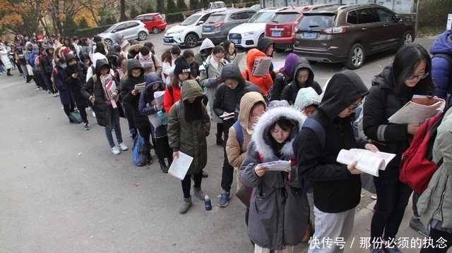 学习成绩|大学期间想获得“保研资格”，这5项需要满足，大一新生做好准备