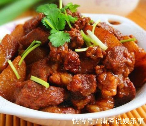 煲仔|小暑过后朋友小聚教你几道诱人的家常菜，下酒下饭，越吃越香