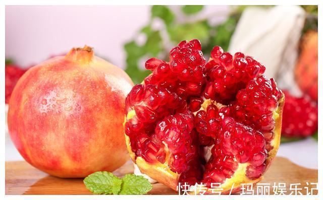 红心火龙果|积食可以吃火龙果?儿科医生:若想孩子脾胃好,建议常吃4种水果