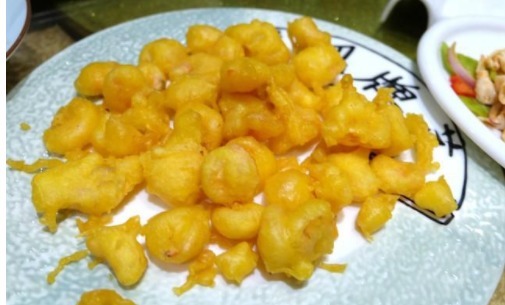  ��ɽ���ĵ�һ�ͣ����������д�������Ե��ţ����м����˲�֪����