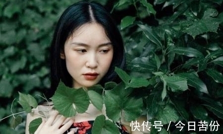 翠红!一醉千钟情几度,三分叹谓七分愁;清词八首,风雨阑珊怅无由