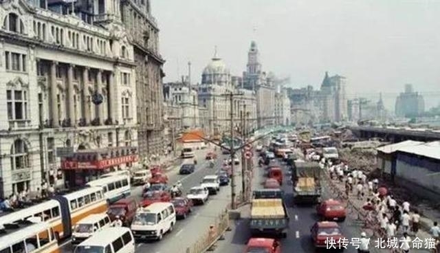 部队|70年代部队伙食:一个月45斤面,白米面吃腻了,吃粗粮养生