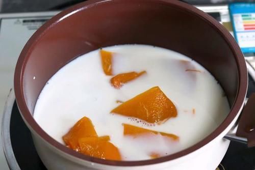 糯米粉|女人要对自己好一点，每天一碗南瓜牛奶粥，滋补养身还养颜