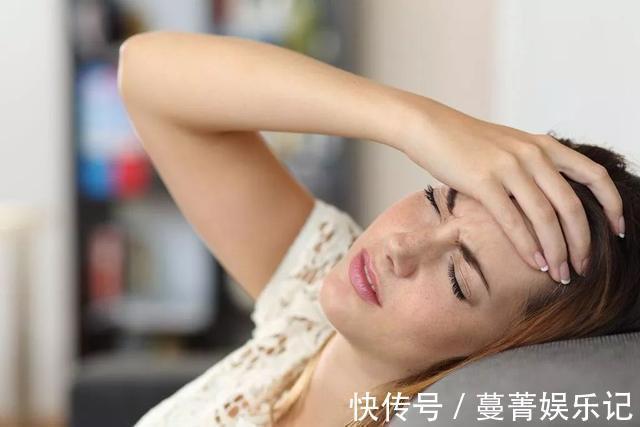 按摩|有多少人知道自己胆经通不通?这样用手摸一摸,就知道它通不通!