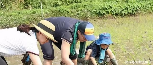 态度|决定了孩子未来命运的,不是家庭贫富,而是父母对孩子的态度