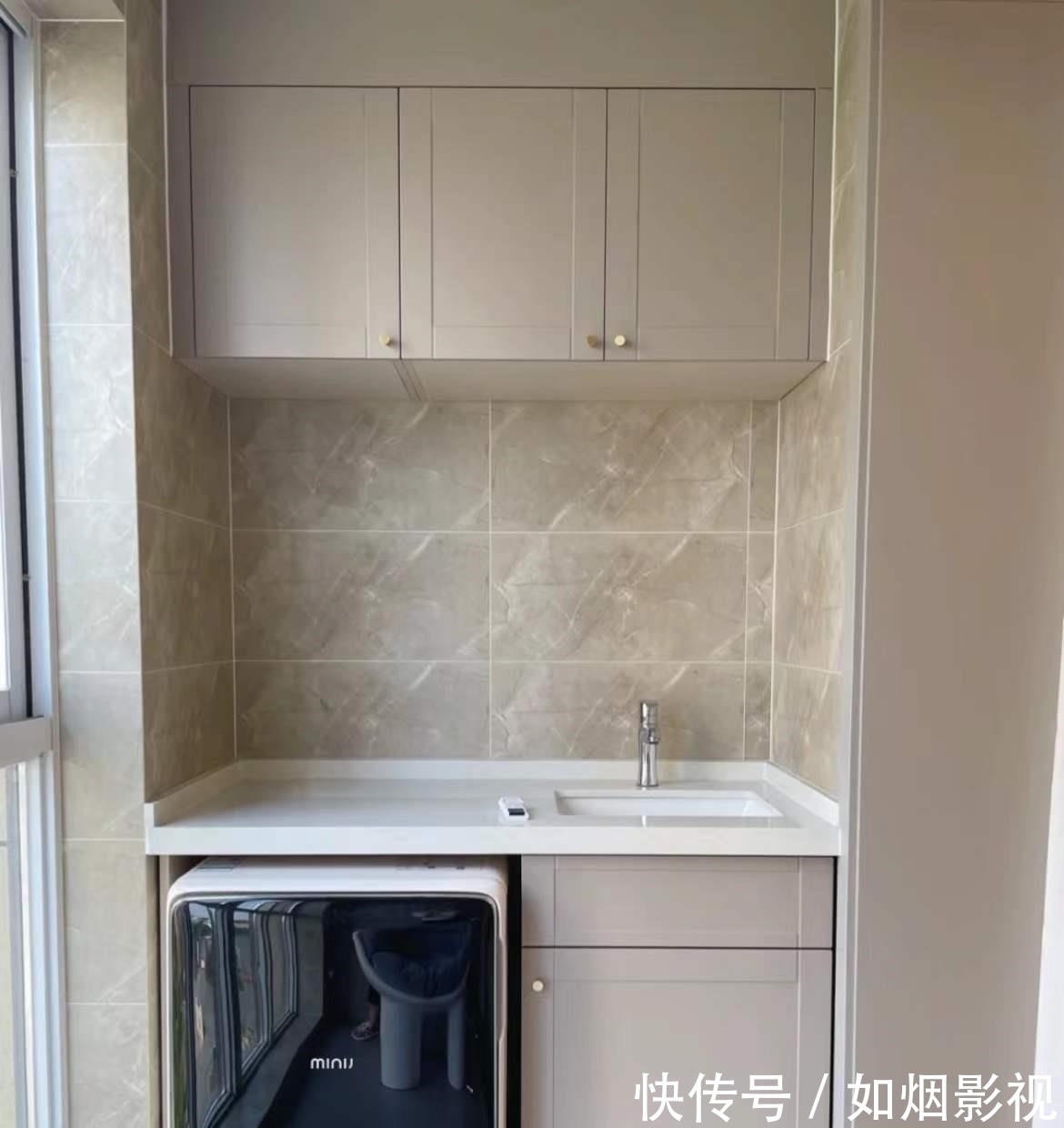 玻璃|江苏30岁独居女主,拒绝“过度装修”,网友:你可以搬出去住吗