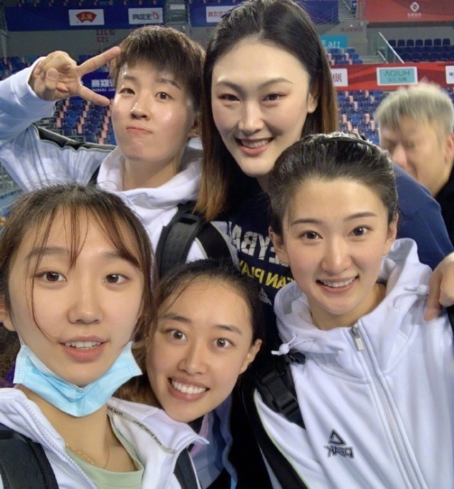 郎平|女排最強(qiáng)重炮手露面，疑似整容大變樣，曾因過(guò)胖被郎平放棄？