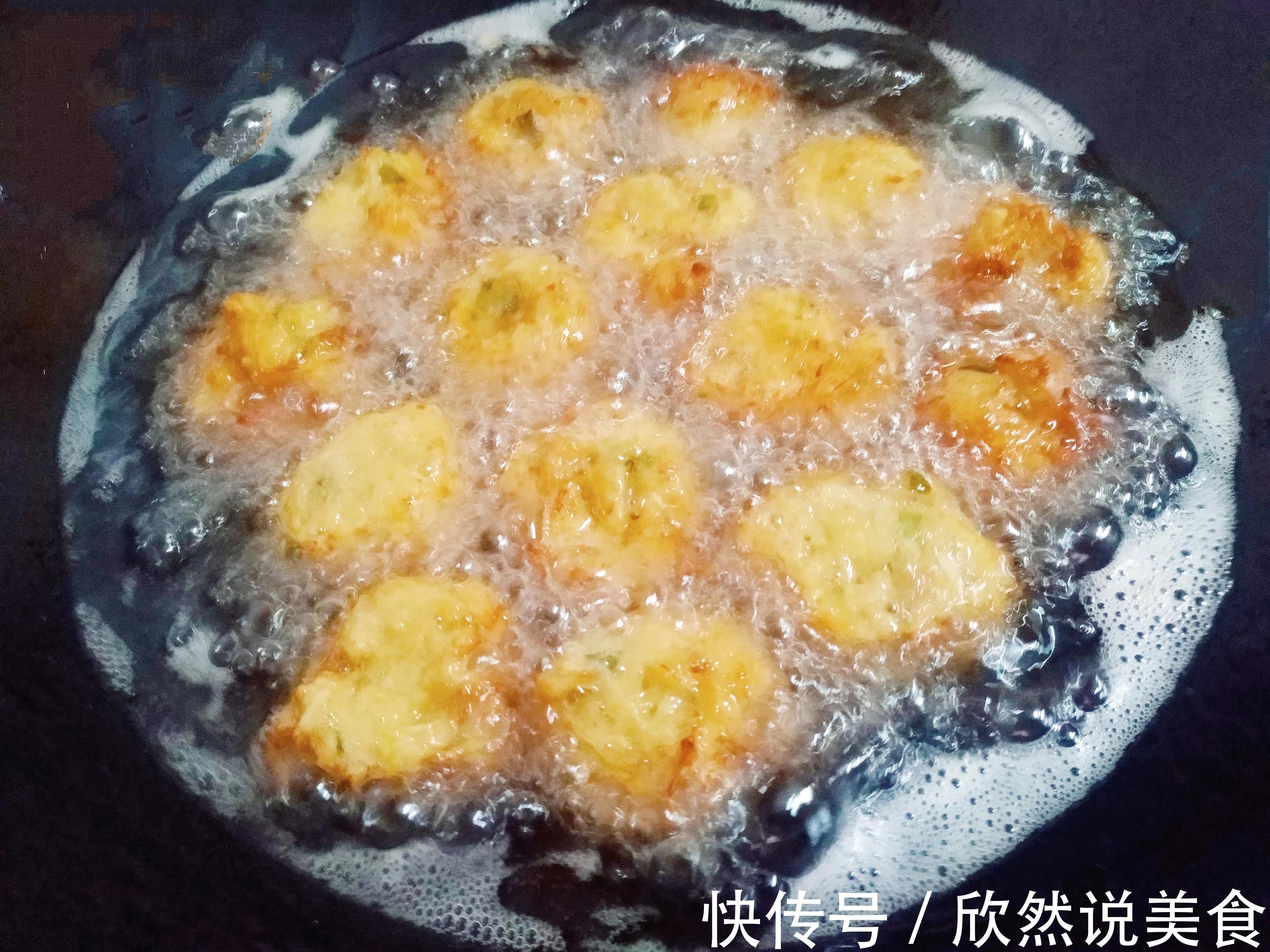 萝卜丸子怎么做好吃记住加2种料,丸子金黄酥香不回软、不油腻