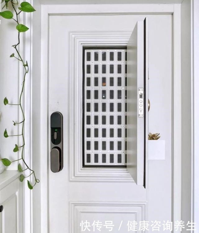 玄关柜|她家88㎡,坚持半墙主义,全屋都是柜子,太有心了!