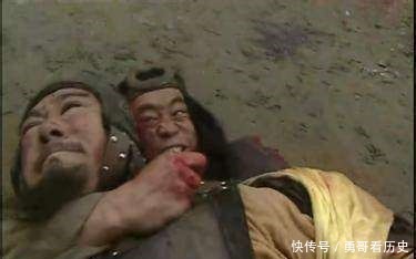 当初武松不愿进京听封,宋江只说了四个字,二人就此决裂