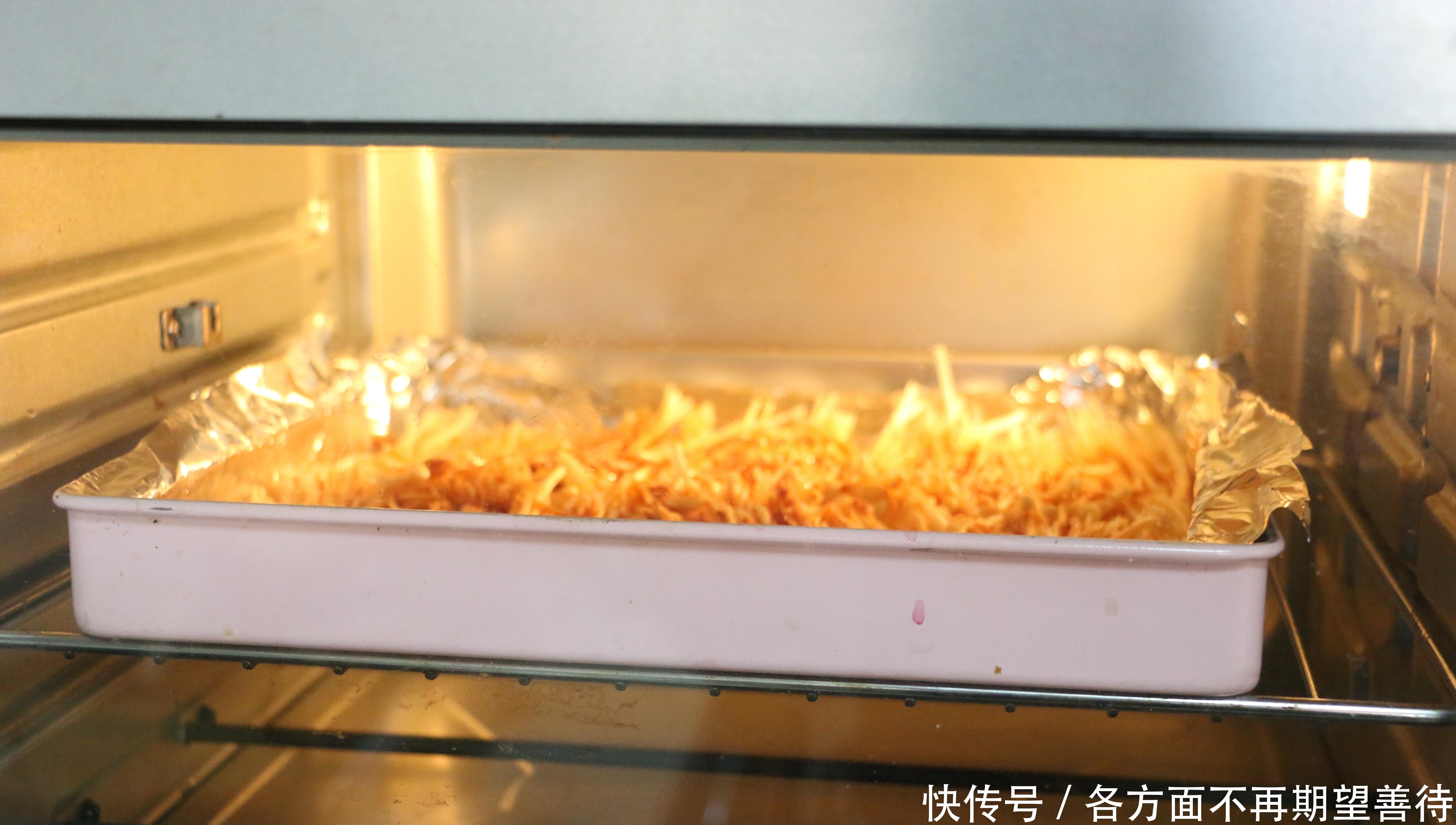 金针菇别只会涮火锅和炒了,不煮不炸,做一道香味浓郁,下饭菜