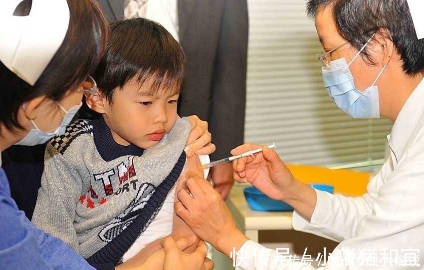 抽血|奶奶带萌娃抽血检查,萌娃一番操作让在场人员笑翻自己掌握命运