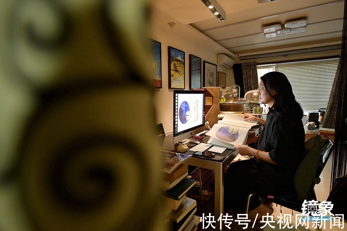 君特·格拉斯#他在北京蜗居30㎡，却收藏价值千万“最美的书”