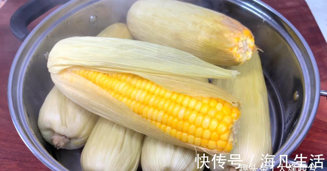 好吃|煮玉米,忌讳直接加水煮,教你饭店的方法,玉米又香又糯特好吃