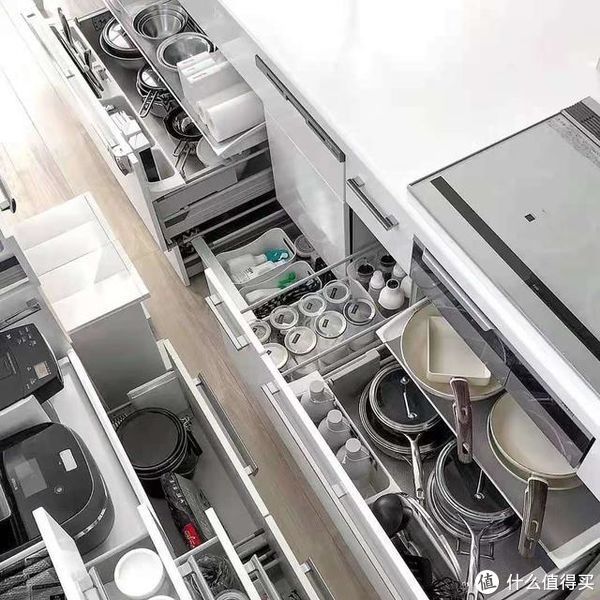 淋浴房|去小姨家参观，看到她家的这10个“神设计”，我都后悔家里装修早了