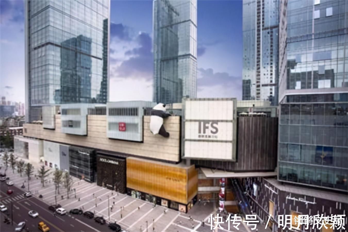 海港城|香港“包租公”吴宗权:名下1万多套房产,每年收租160亿