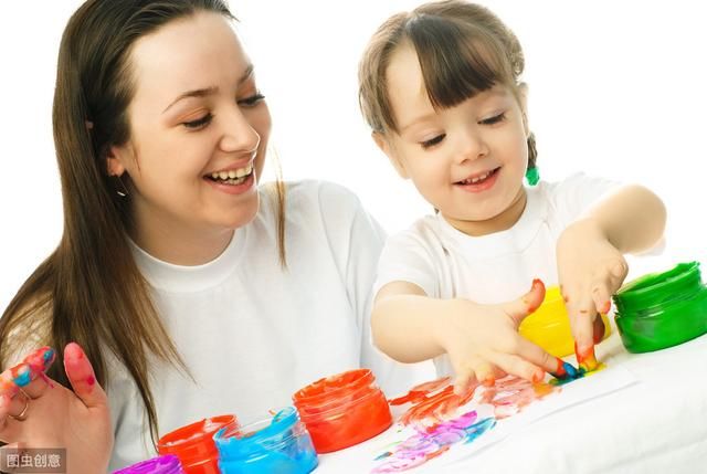 自信心|经常对孩子说这4句话，孩子越长越自信，内心越来越强大