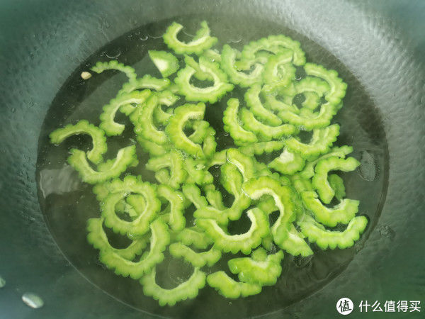 好吃|夏季降火多吃这瓜，维生素含量丰富，用来凉拌比黄瓜好吃