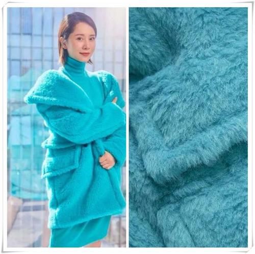 长大衣＋短靴，这个冬天不容错过的时髦穿搭