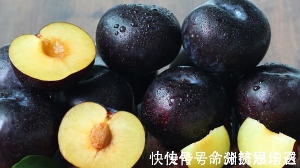 苦杏仁苷|聪明的人都知道,常吃此水果,美白皮肤,淡化色斑,早知早受益