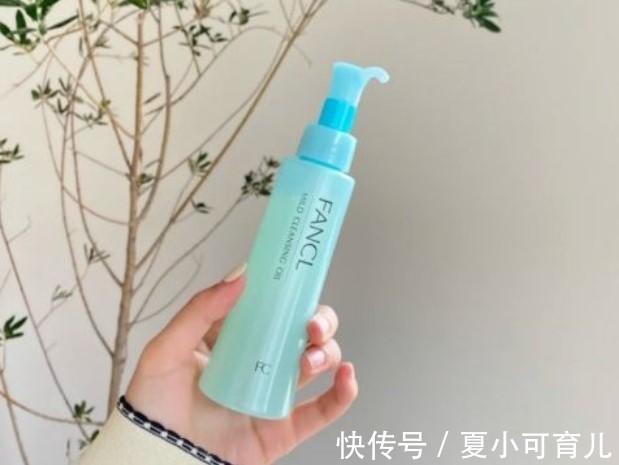 化妆|不想变成黄脸婆!怀孕了可以化妆吗?专家:孕妈化妆要记住这几点