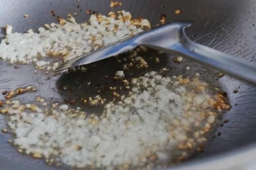 年夜饭必备的素菜，清爽解油腻，做法很简单，好吃还上档次！