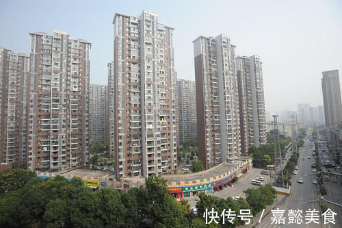 商品房|买房不能只关注楼层,选择楼栋也非常重要,3类楼栋不要轻易选择