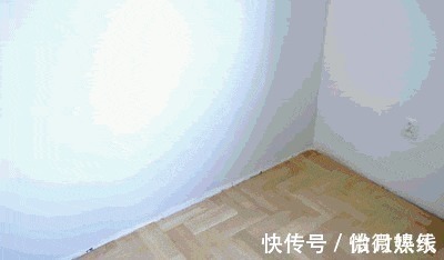 球鞋 “常在街头混, 哪有不撞鞋! 我78岁了也穿AJ1, 小伙子你呢 ”!