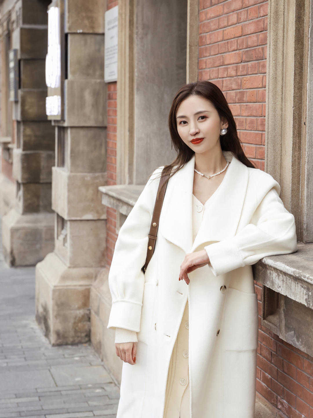 翻领|比较气质的大衣,带给比较独特的小姐姐