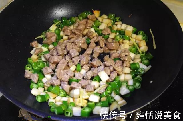 牛肉别再炖土豆了,和它一起是绝配,鲜美下饭又不柴,太解馋了!