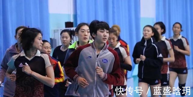 全运会|女排冠军之师联赛新阵容出炉，五大国手领衔，给袁心玥留了位置！