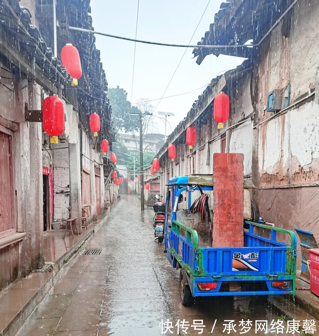 花岩老街|一条记忆里的老街，回味且悠长