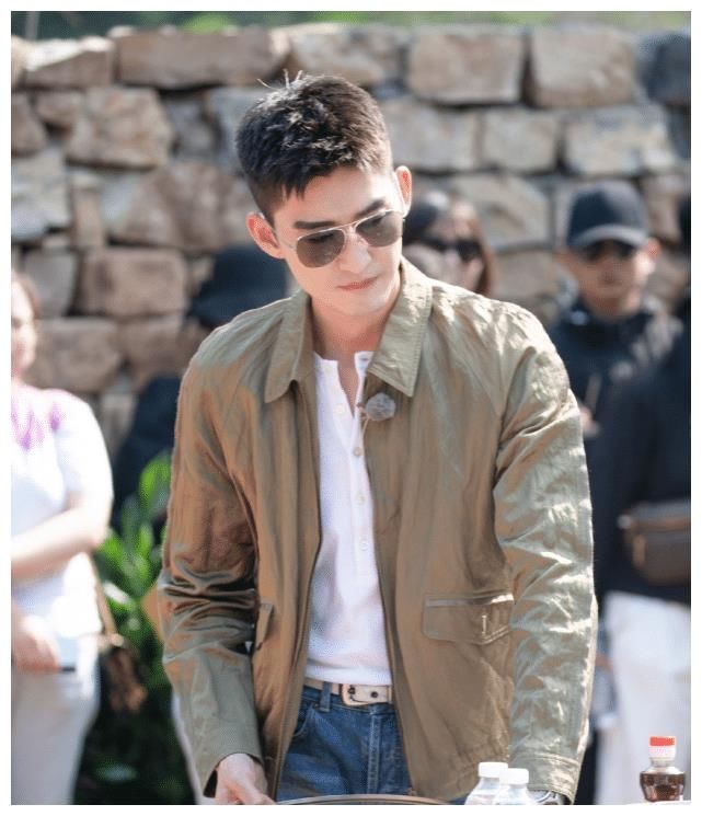 张翰|《五十公里桃花坞》除了张翰，都在演，汪苏泷这个男的有点厉害