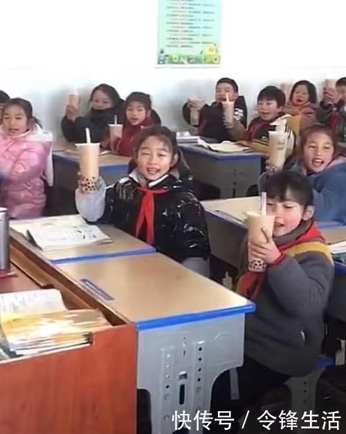 班级|零下10度,家长好心给孩子所在班级送奶茶,却遭人“嫌弃”
