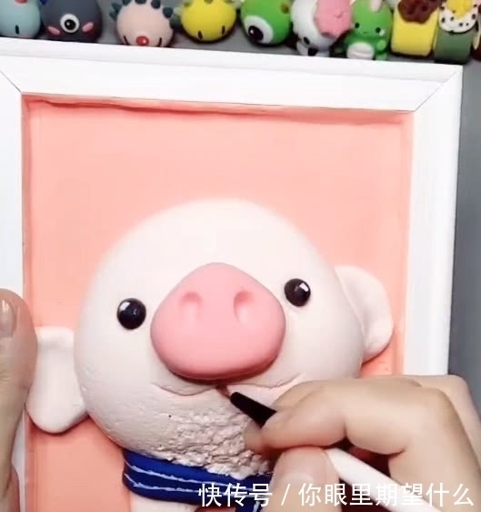 小朋友#美术生开始调皮了,拿小朋友的黏土玩,看到作品后惊艳了全场